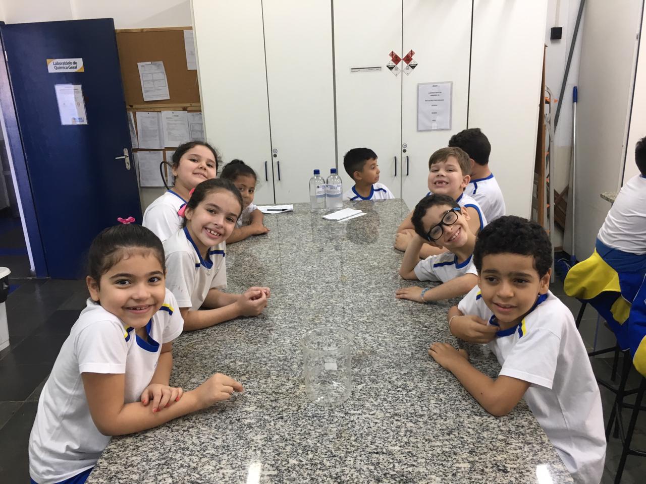 Conforme informamos junto à essência enviado no dia das mães, seguem algumas fotos do dia em que ela foi elaborada.