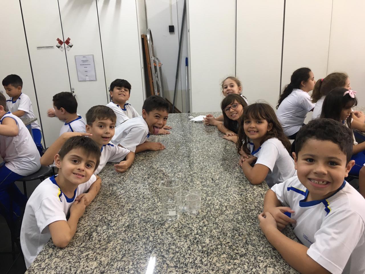 Conforme informamos junto à essência enviado no dia das mães, seguem algumas fotos do dia em que ela foi elaborada.