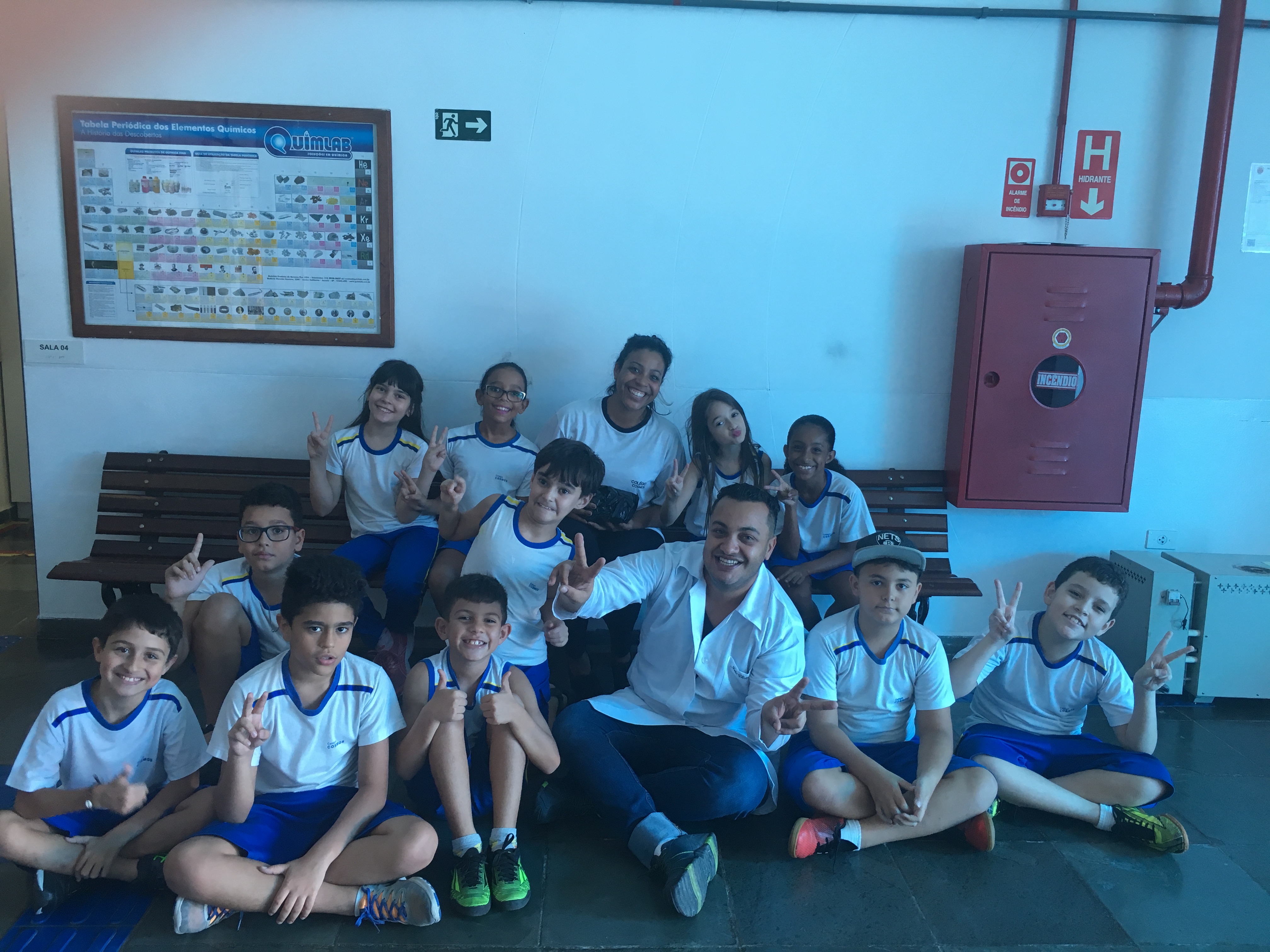 Conforme informamos junto à essência enviado no dia das mães, seguem algumas fotos do dia em que ela foi elaborada.