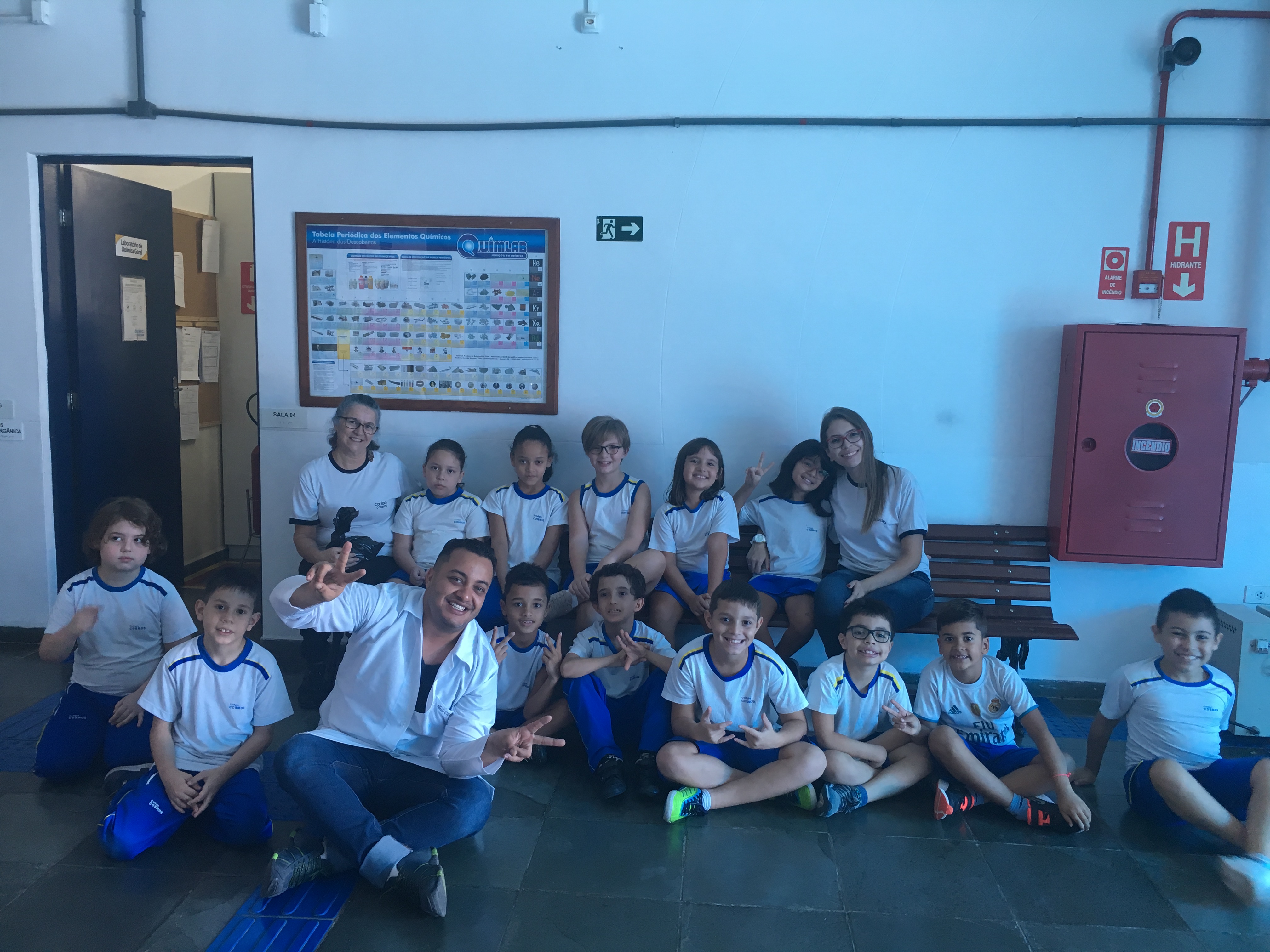 Conforme informamos junto à essência enviado no dia das mães, seguem algumas fotos do dia em que ela foi elaborada.